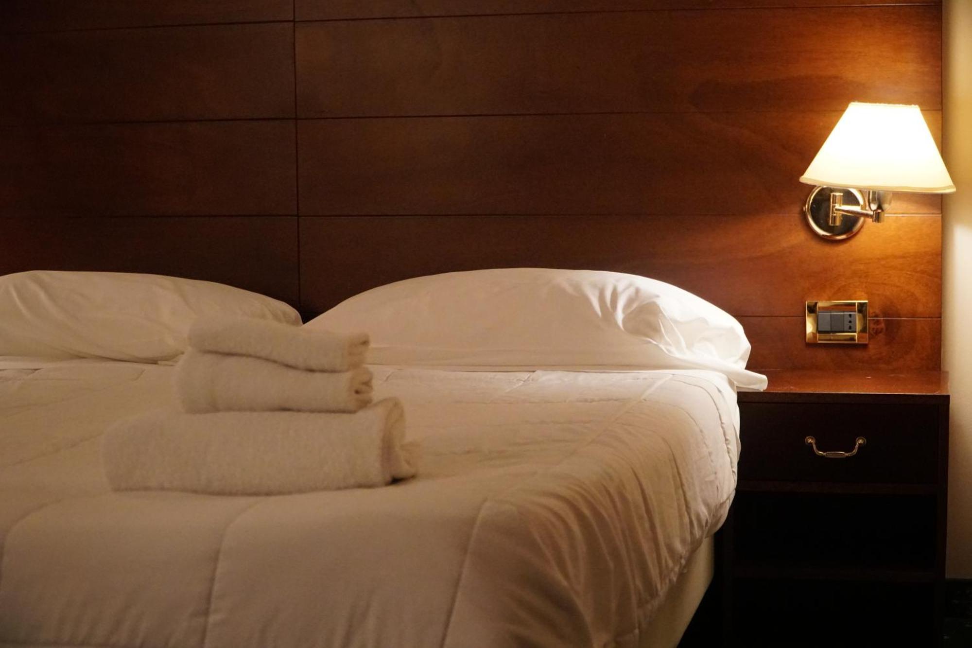 Hotel President Montecatini Terme Bagian luar foto