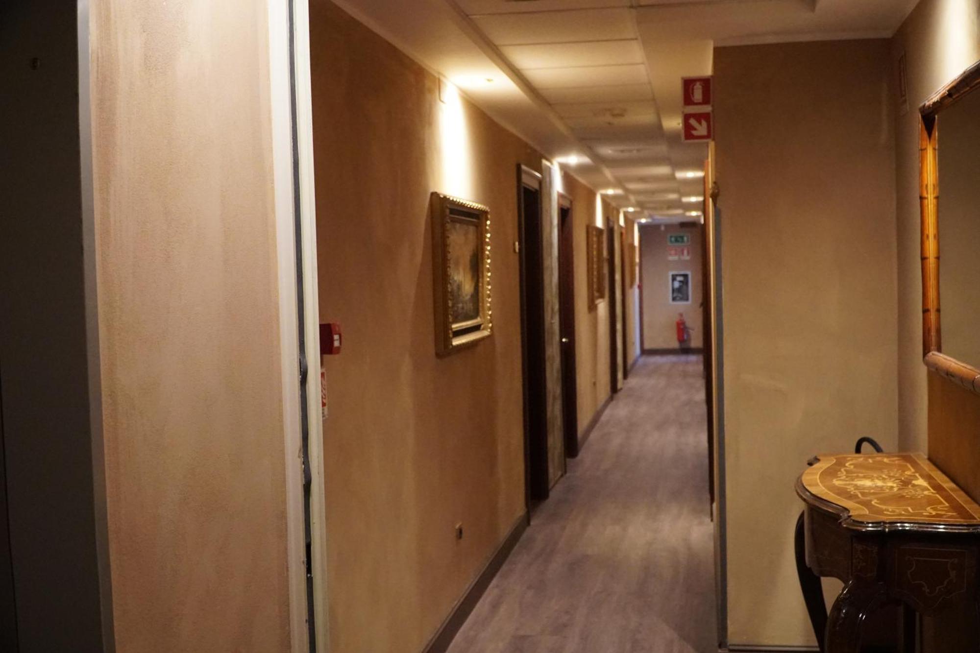 Hotel President Montecatini Terme Bagian luar foto