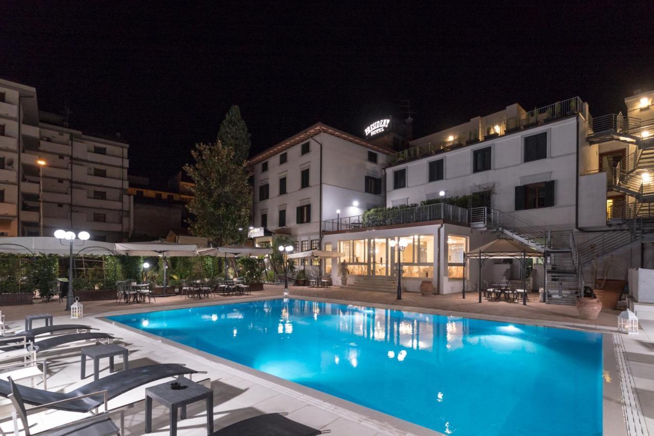 Hotel President Montecatini Terme Bagian luar foto